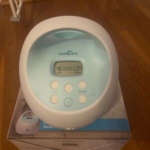 Spectra S1 plus USED Breast pump